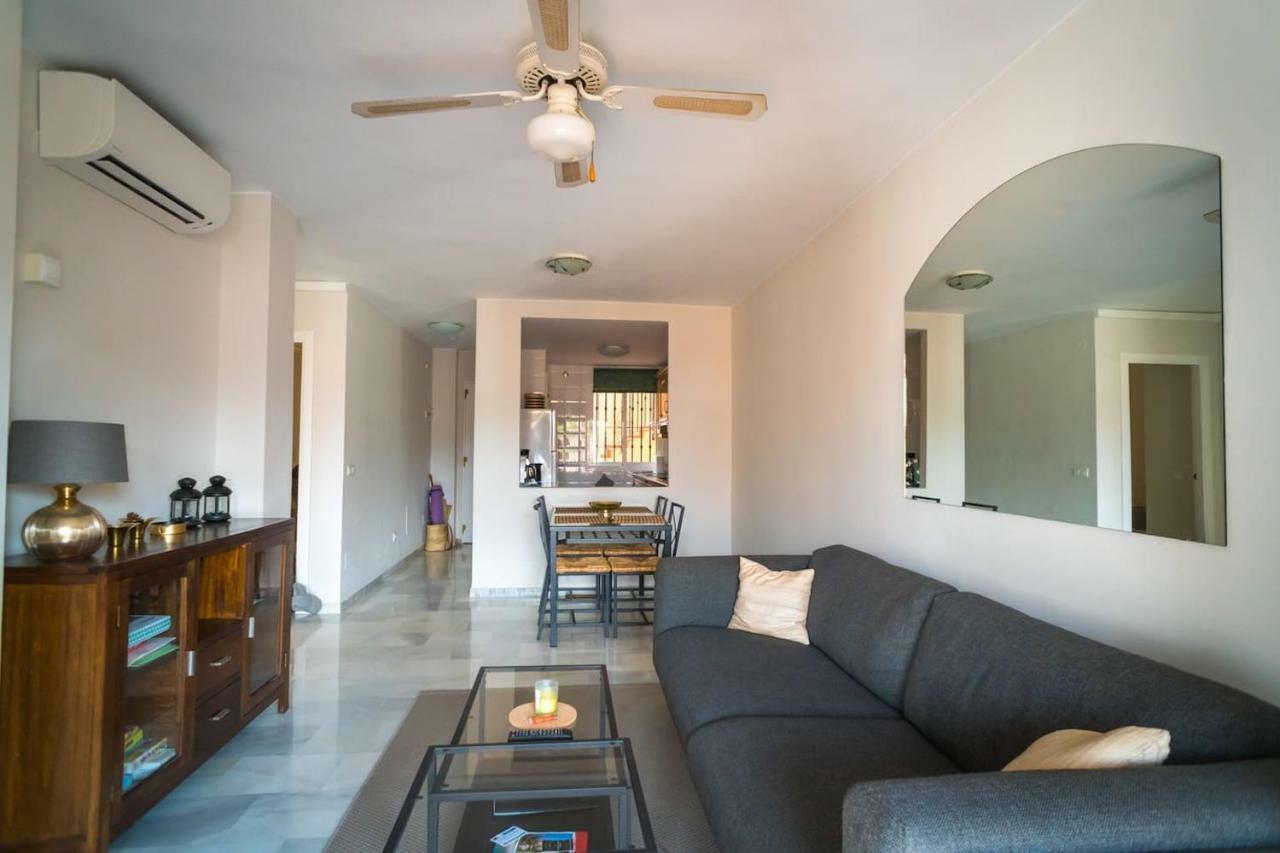 Apartment In Burriana,